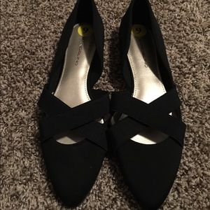 Size 9 women’s flats